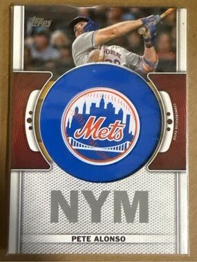 Topps Pete Alonso Mets Circular Blue Team Logo Card